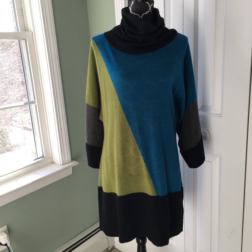 Kensie sweater
